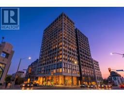 1121 - 2020 BATHURST STREET, Toronto, Ontario