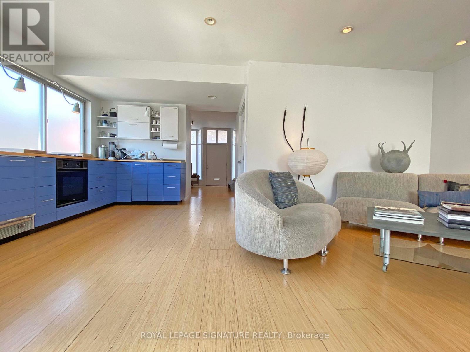 Main - 623 Wellington Street W, Toronto, Ontario  M5V 1G3 - Photo 4 - C13760990