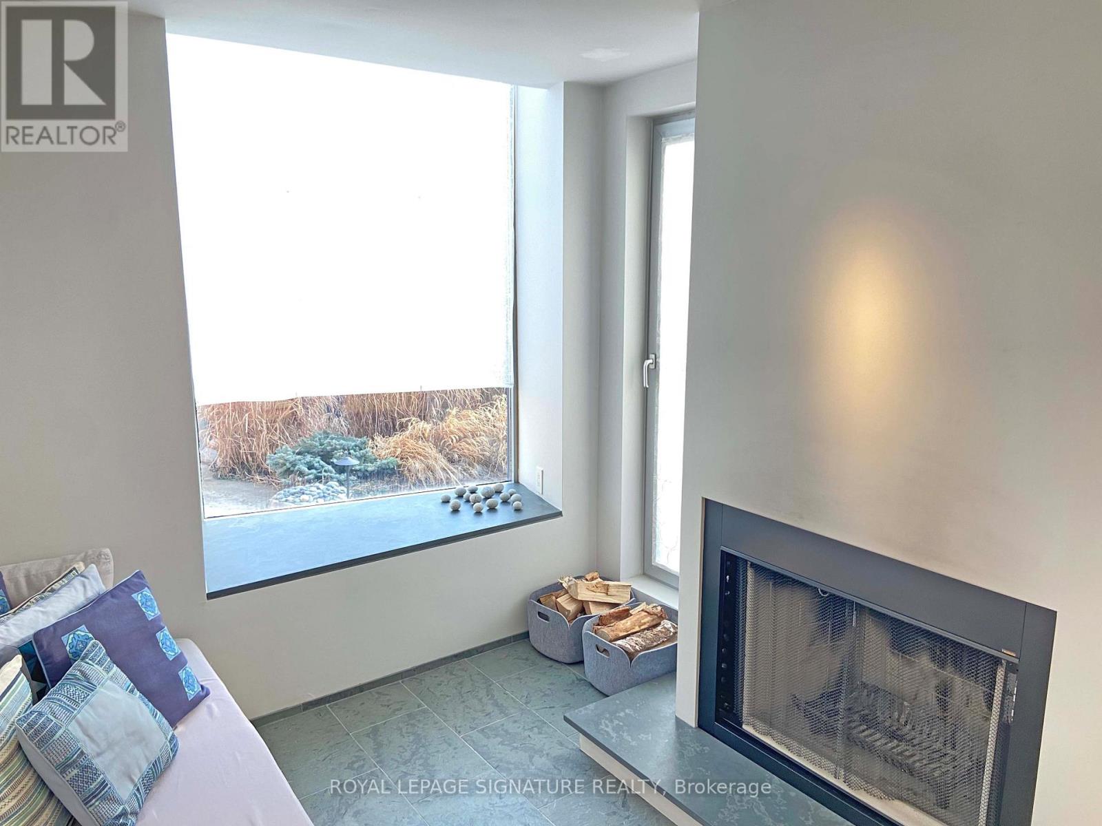 Main - 623 Wellington Street W, Toronto, Ontario  M5V 1G3 - Photo 7 - C13760990
