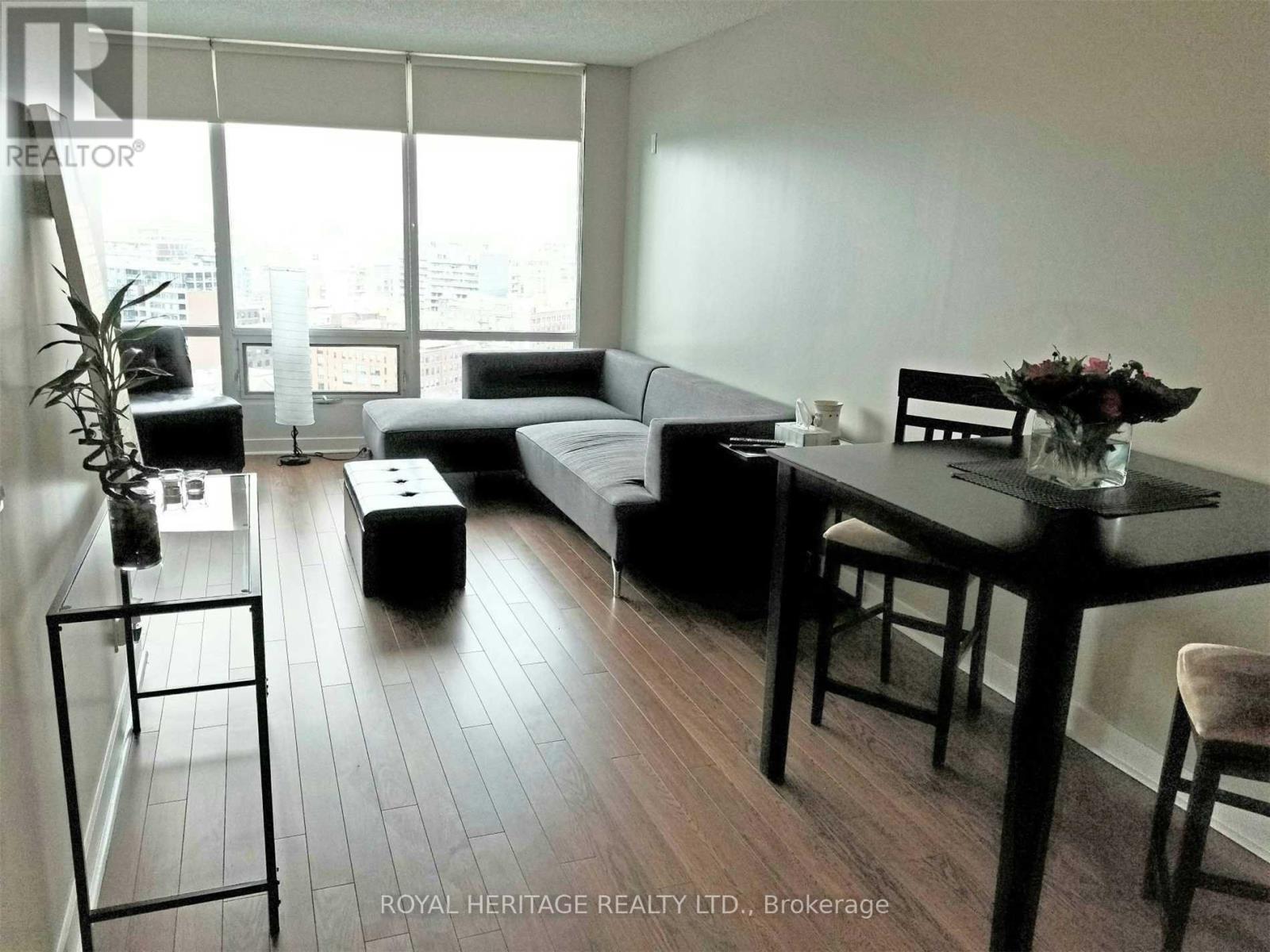 2312 - 373 Front Street W, Toronto, Ontario  M5V 3R7 - Photo 2 - C13761078