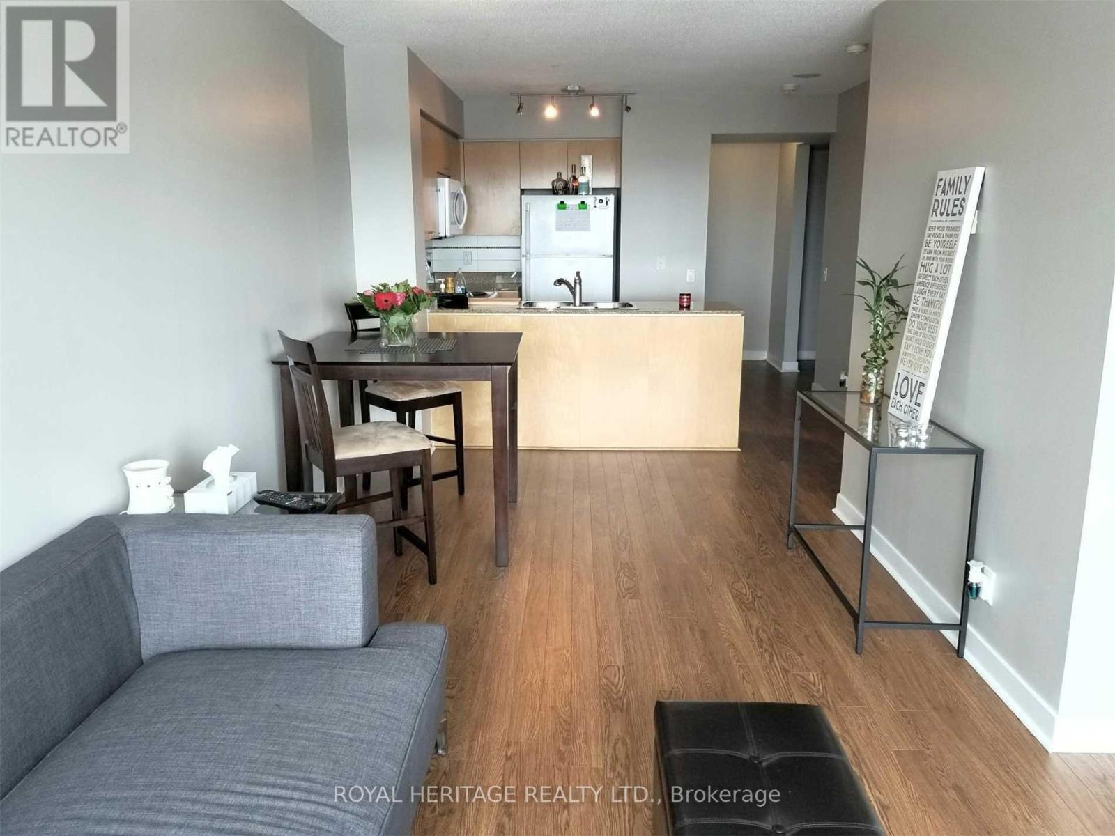 2312 - 373 Front Street W, Toronto, Ontario  M5V 3R7 - Photo 3 - C13761078