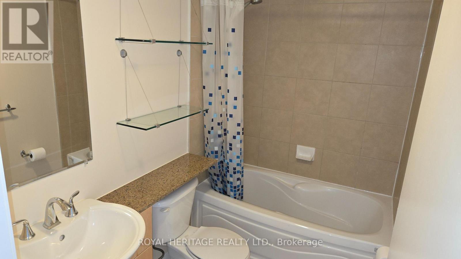 2312 - 373 Front Street W, Toronto, Ontario  M5V 3R7 - Photo 9 - C13761078