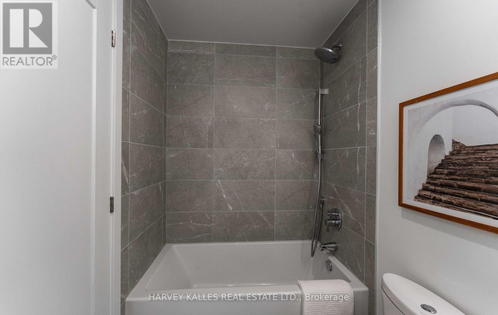 Lph2 - 8 Manor Road W, Toronto, Ontario M4S 2A5 - Photo 26 - C13761090