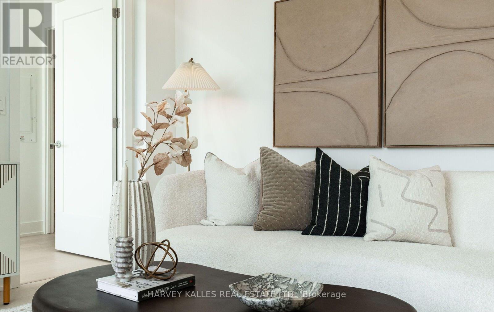 Lph2 - 8 Manor Road W, Toronto, Ontario M4S 2A5 - Photo 8 - C13761090