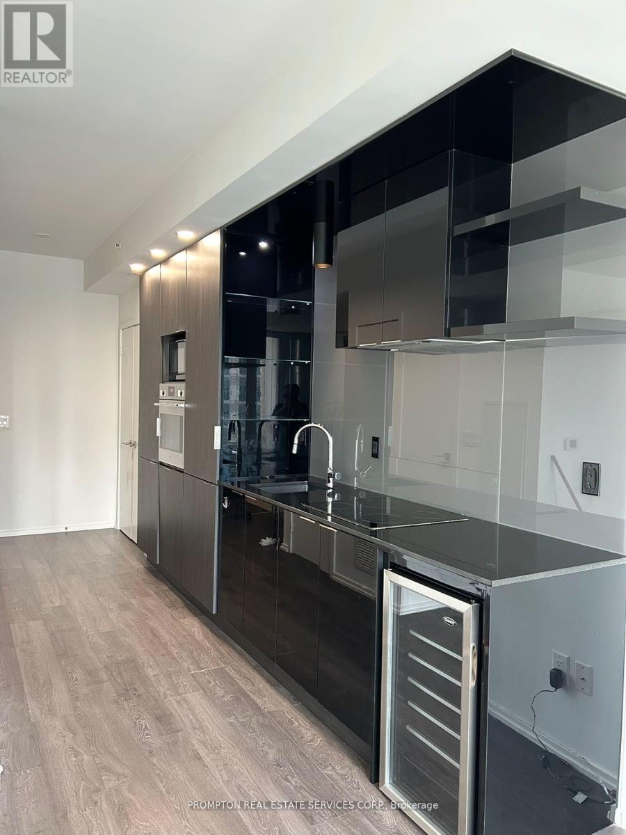 2005 - 70 Temperance Street, Toronto, Ontario  M5H 0B1 - Photo 2 - C13761112