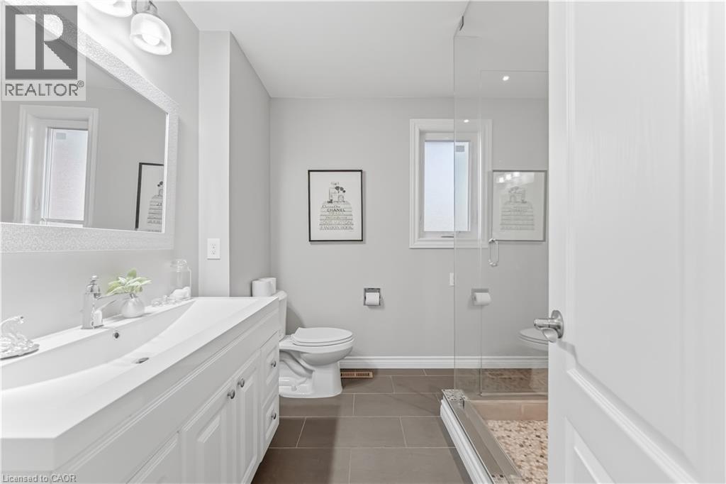3332 Testimony Square, Mississauga, Ontario  L5B 3G2 - Photo 24 - 40861731