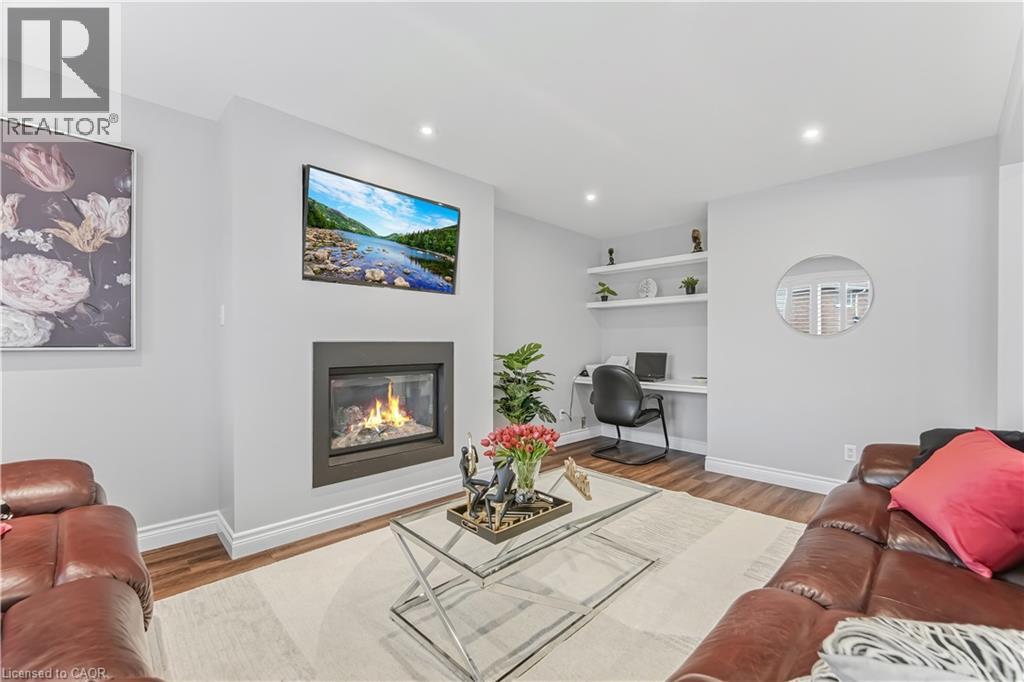 3332 Testimony Square, Mississauga, Ontario  L5B 3G2 - Photo 8 - 40861731