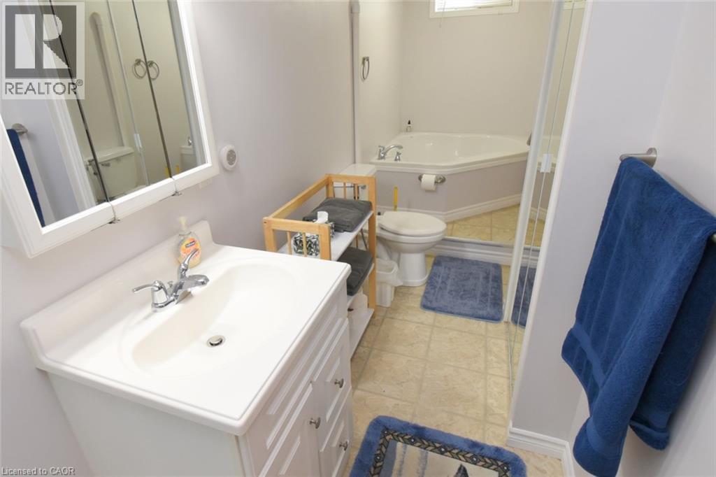 104 Glen Cannon Drive, Stoney Creek, Ontario  L8G 4E1 - Photo 40 - 40861378