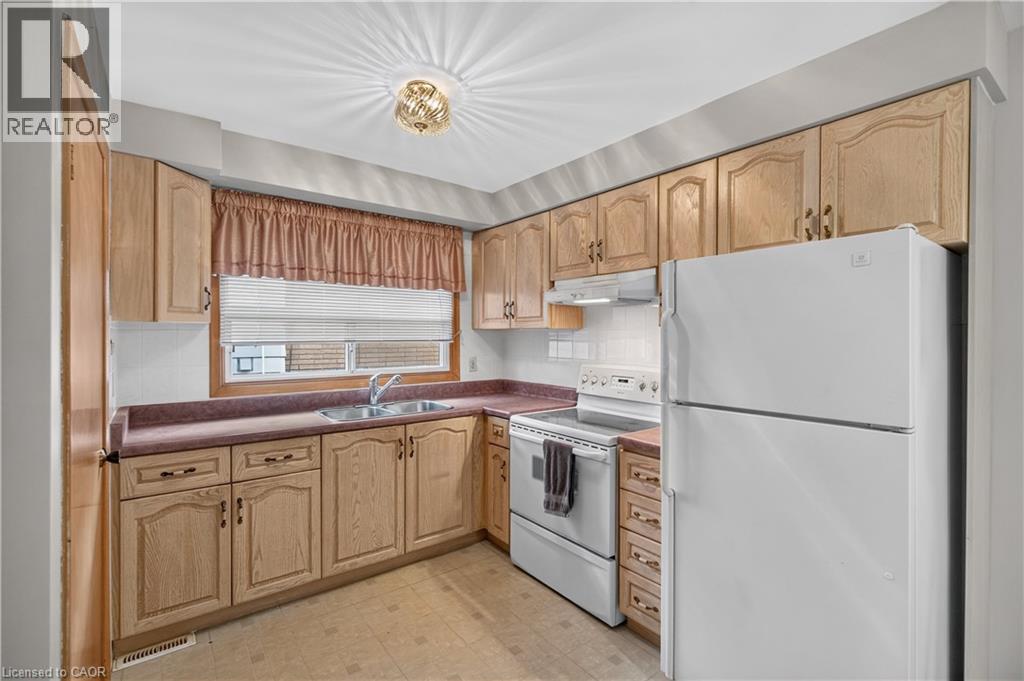 80 Sarasota Avenue, Hamilton, Ontario  L9C 3X5 - Photo 12 - 40861016