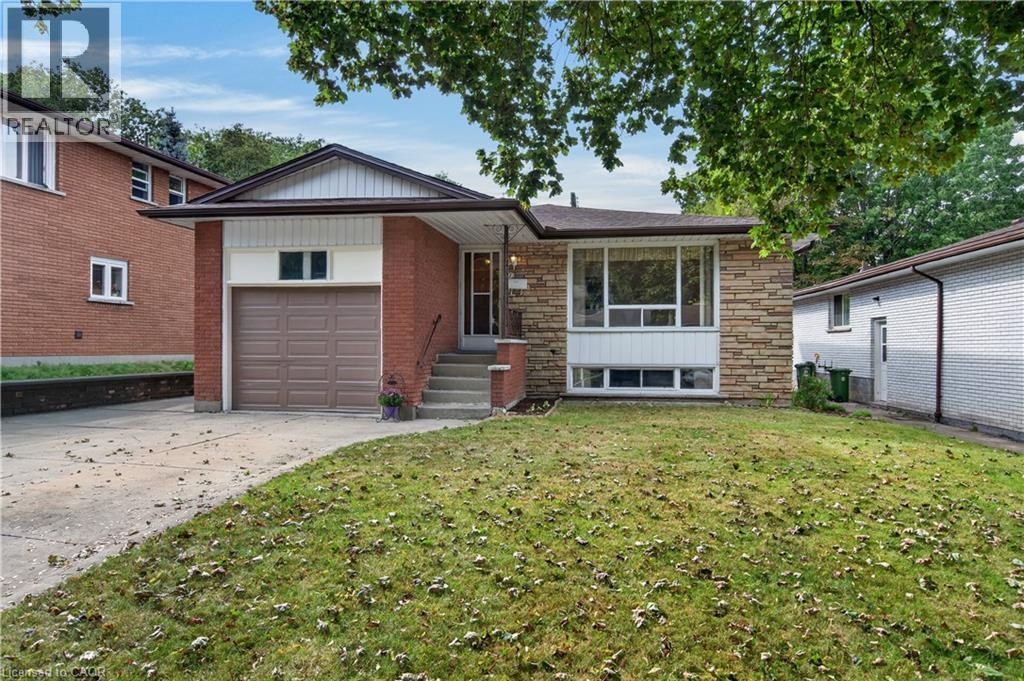 80 Sarasota Avenue, Hamilton, Ontario  L9C 3X5 - Photo 2 - 40861016
