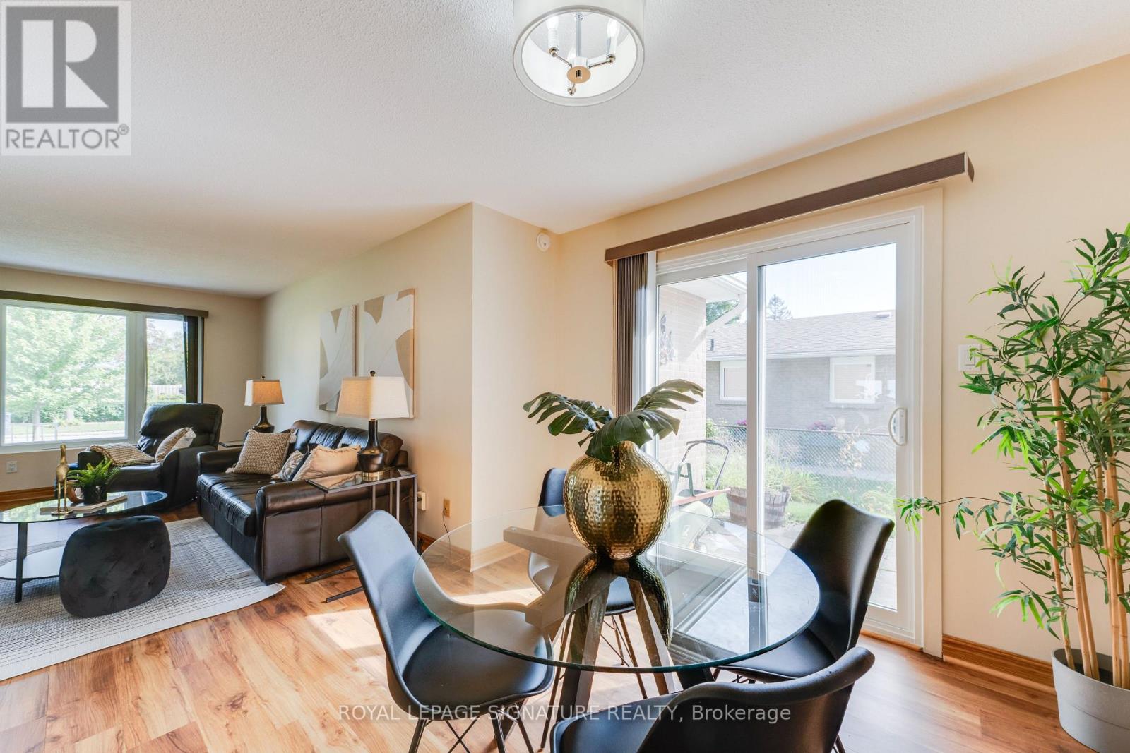 236 John Tabor Trail, Toronto, Ontario  M1B 2R4 - Photo 12 - E13760868