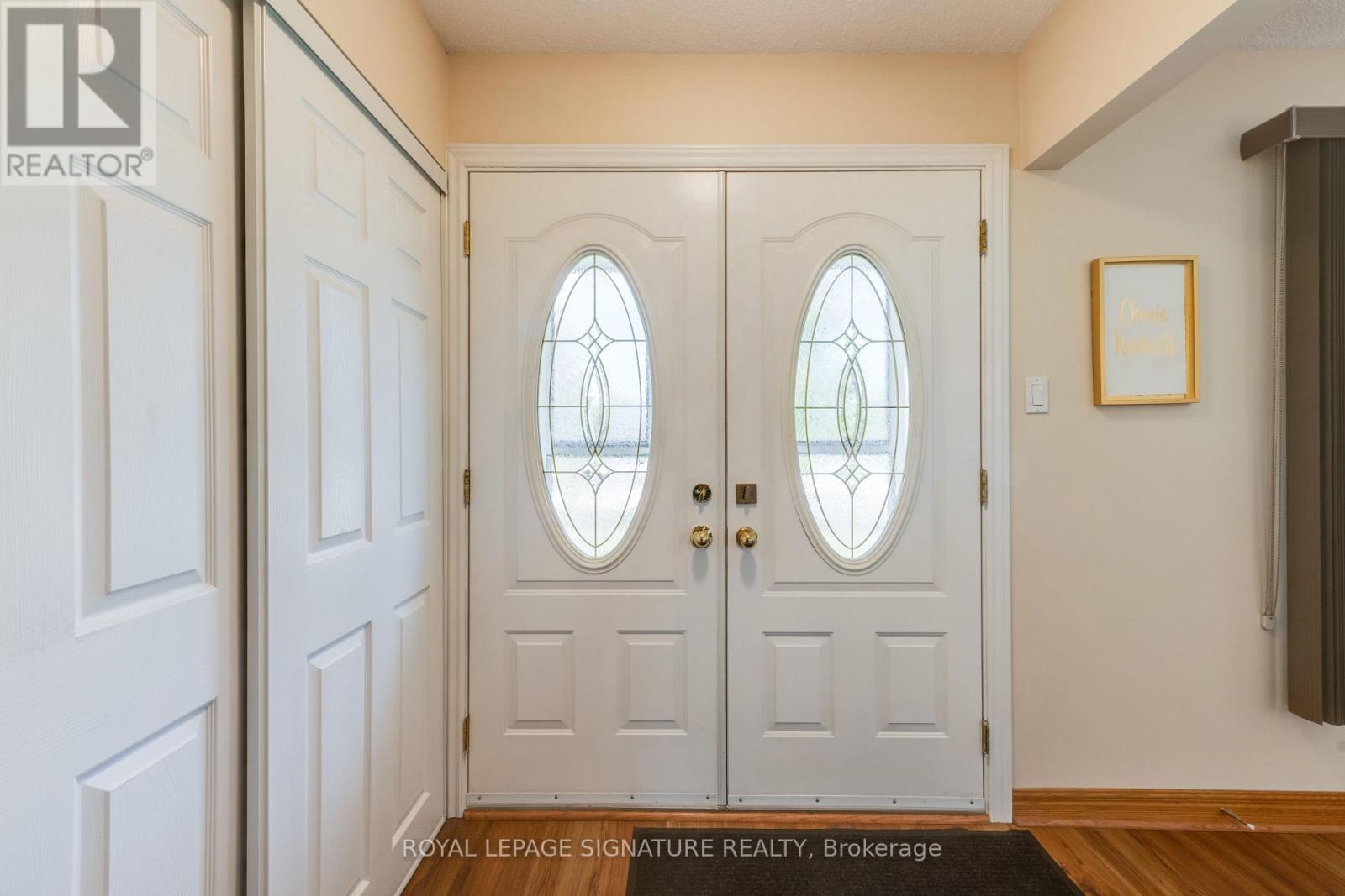 236 John Tabor Trail, Toronto, Ontario  M1B 2R4 - Photo 5 - E13760868