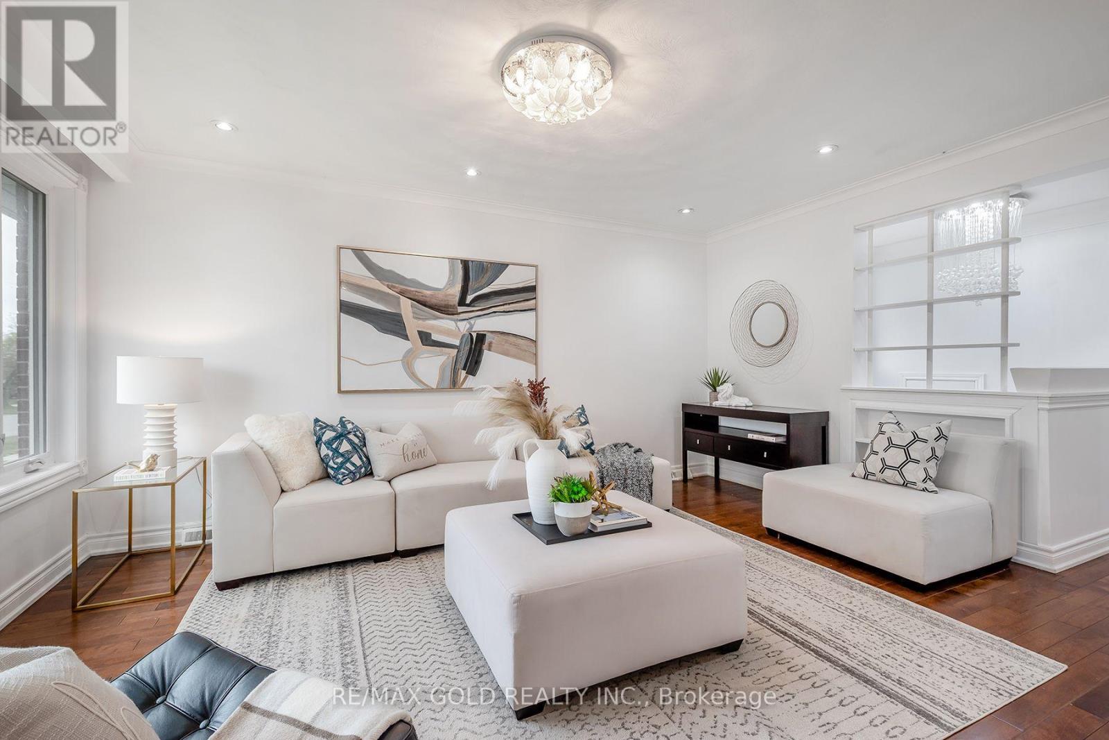 3 Willamere Drive, Toronto, Ontario  M1M 1W5 - Photo 20 - E13760880