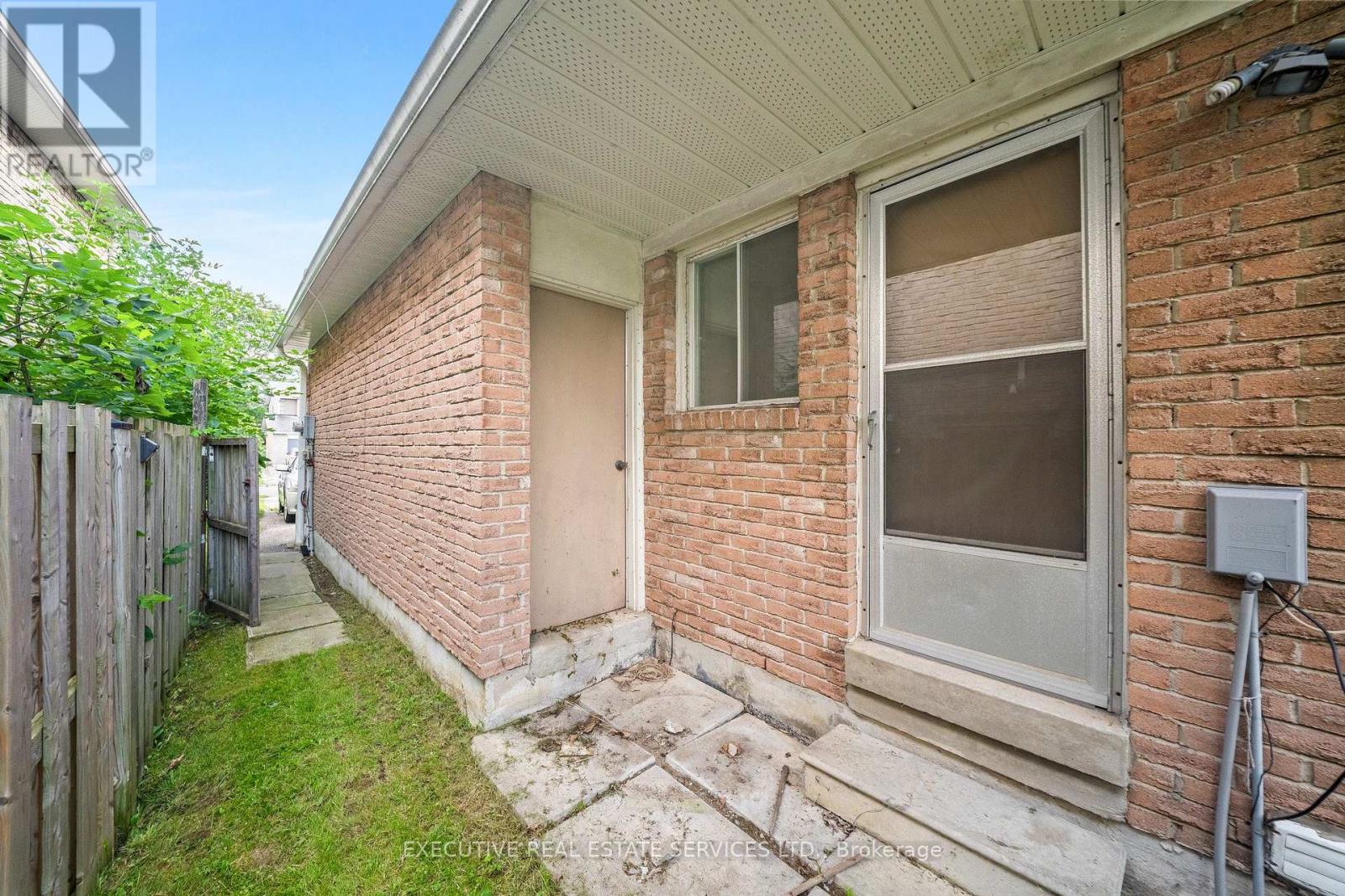 76 Lionhead Trail, Toronto, Ontario  M1B 2J6 - Photo 39 - E13760884
