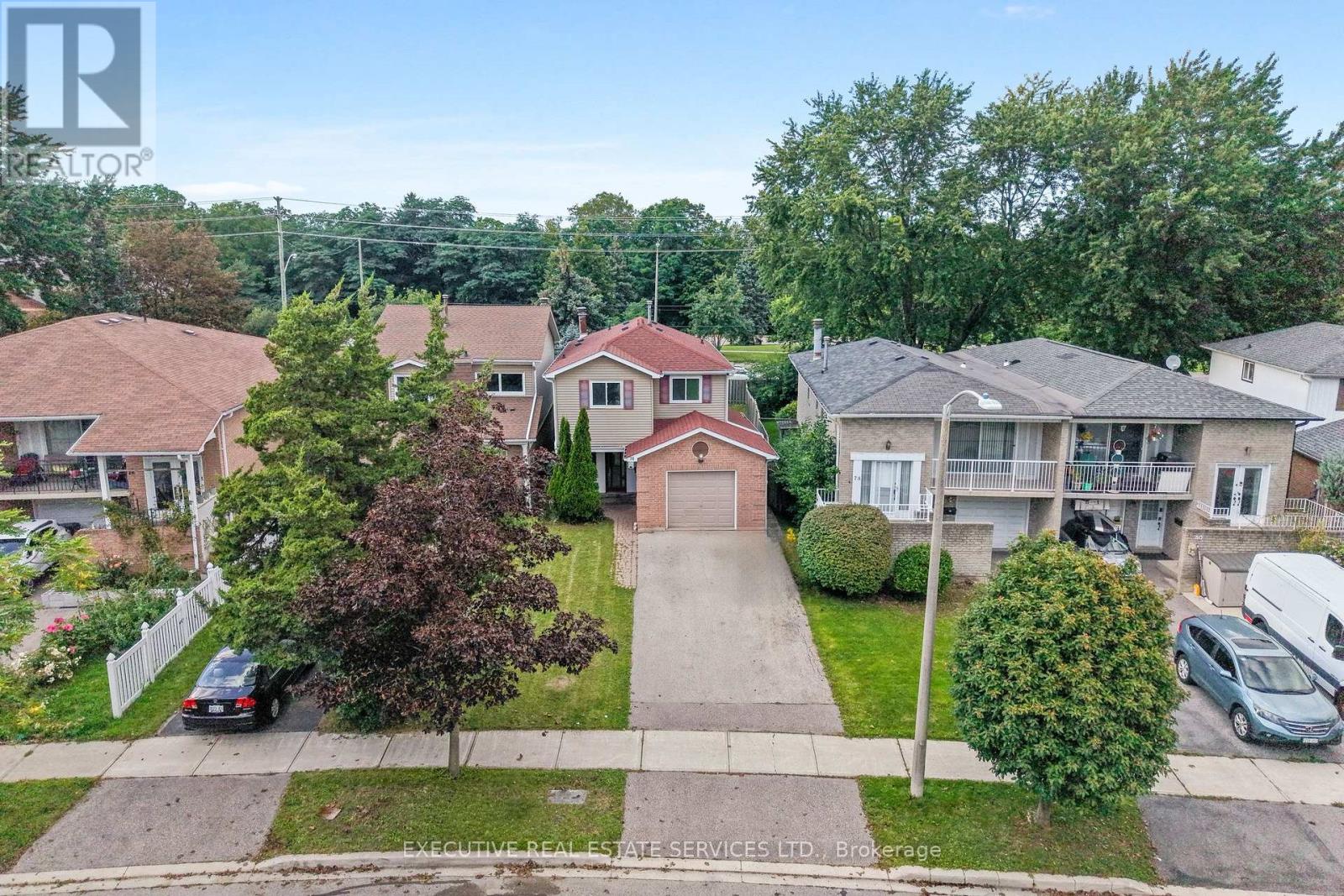 76 Lionhead Trail, Toronto, Ontario  M1B 2J6 - Photo 6 - E13760884