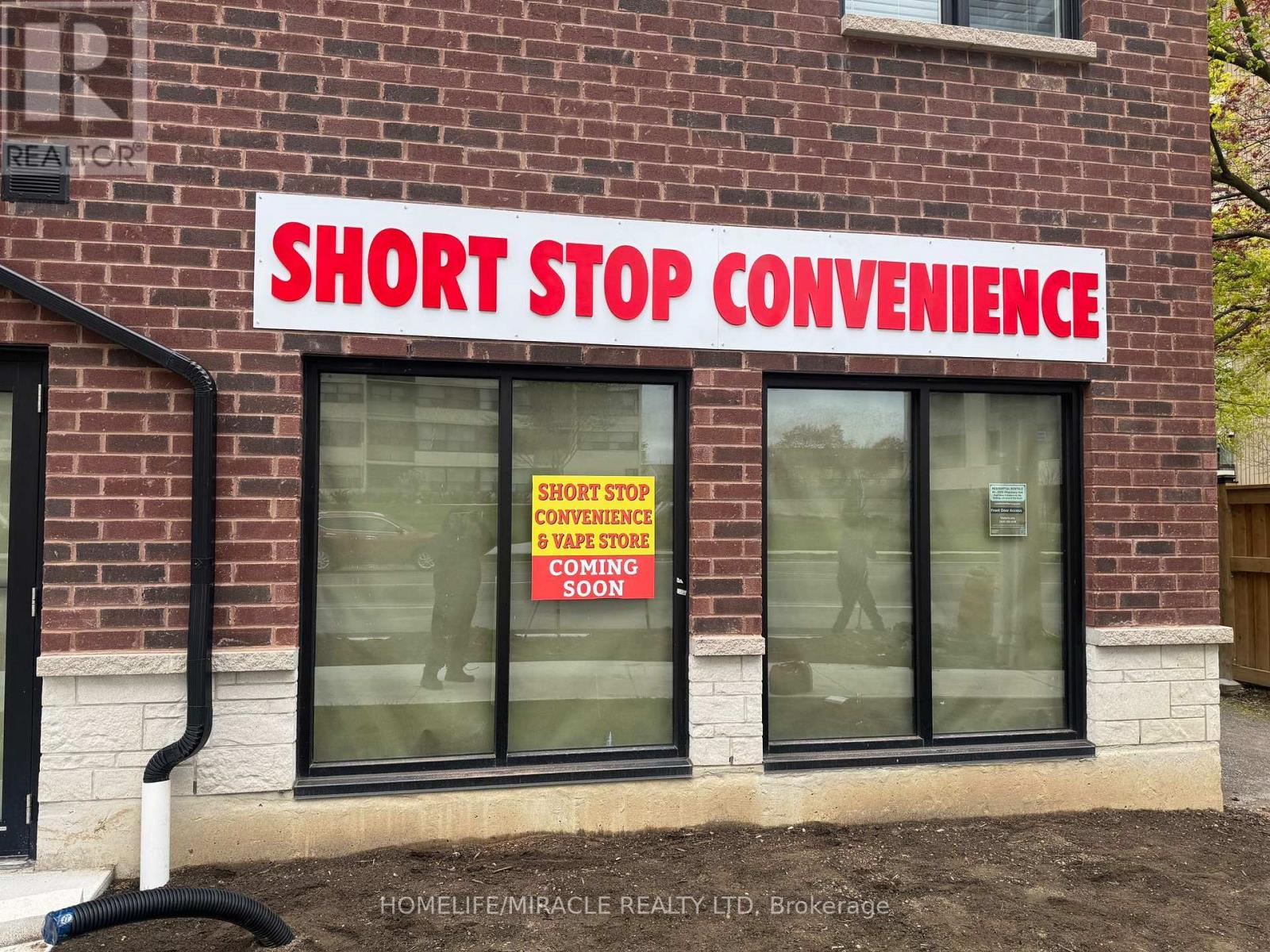 3051 Pharmacy Avenue, Toronto, Ontario  M1W 2H1 - Photo 1 - E13761046