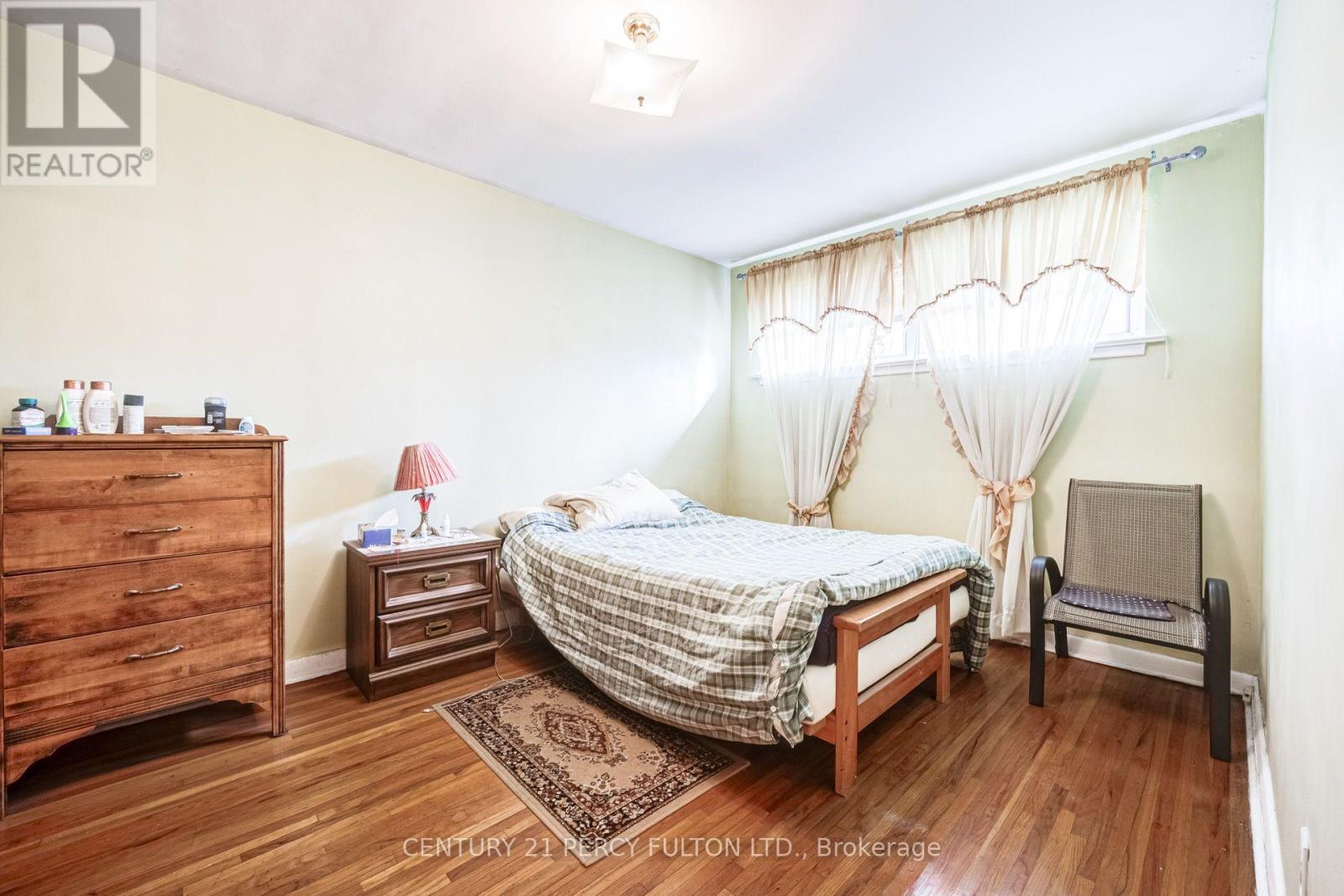 23 Shier Drive, Toronto, Ontario  M1J 2T1 - Photo 13 - E13761158