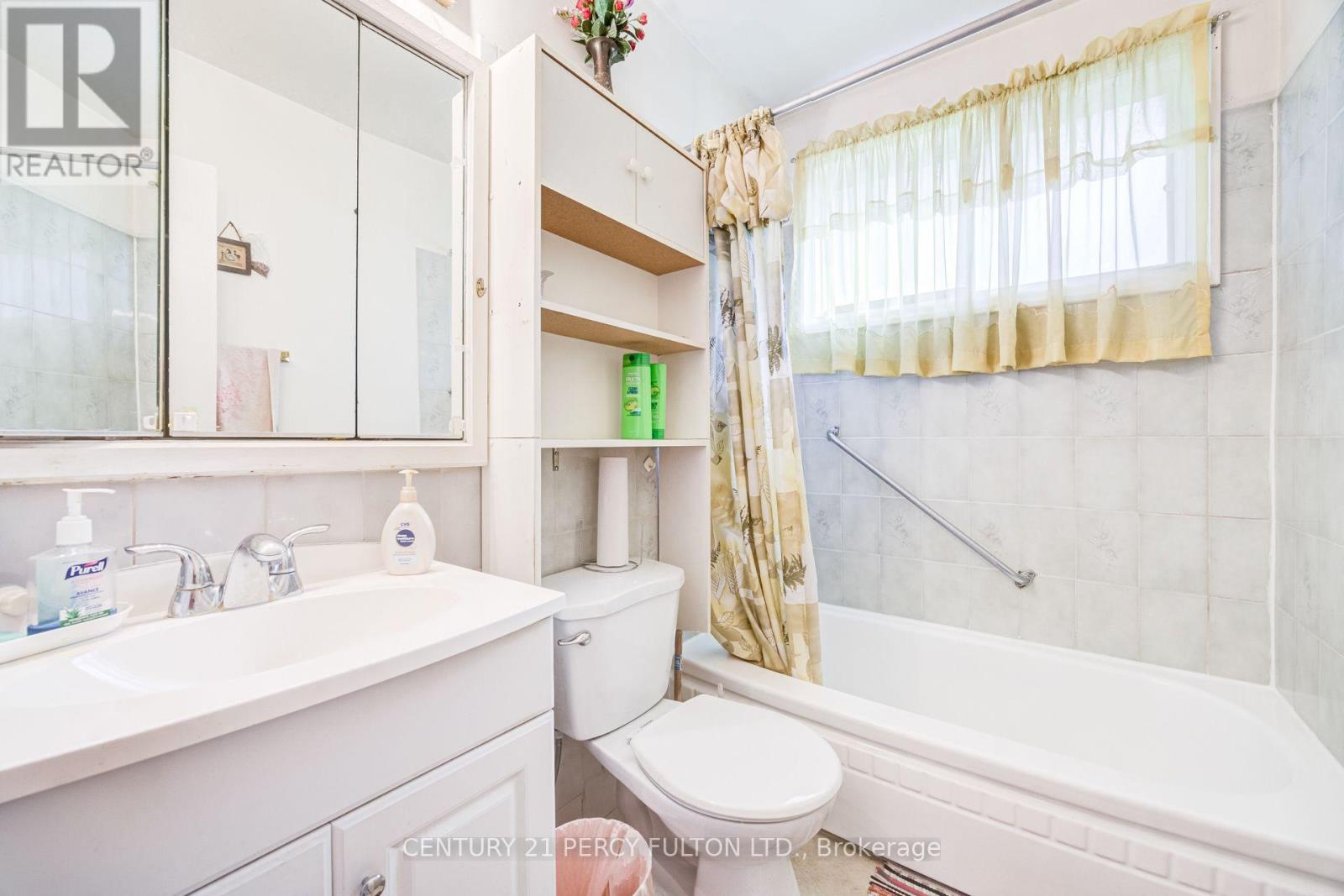 23 Shier Drive, Toronto, Ontario  M1J 2T1 - Photo 16 - E13761158
