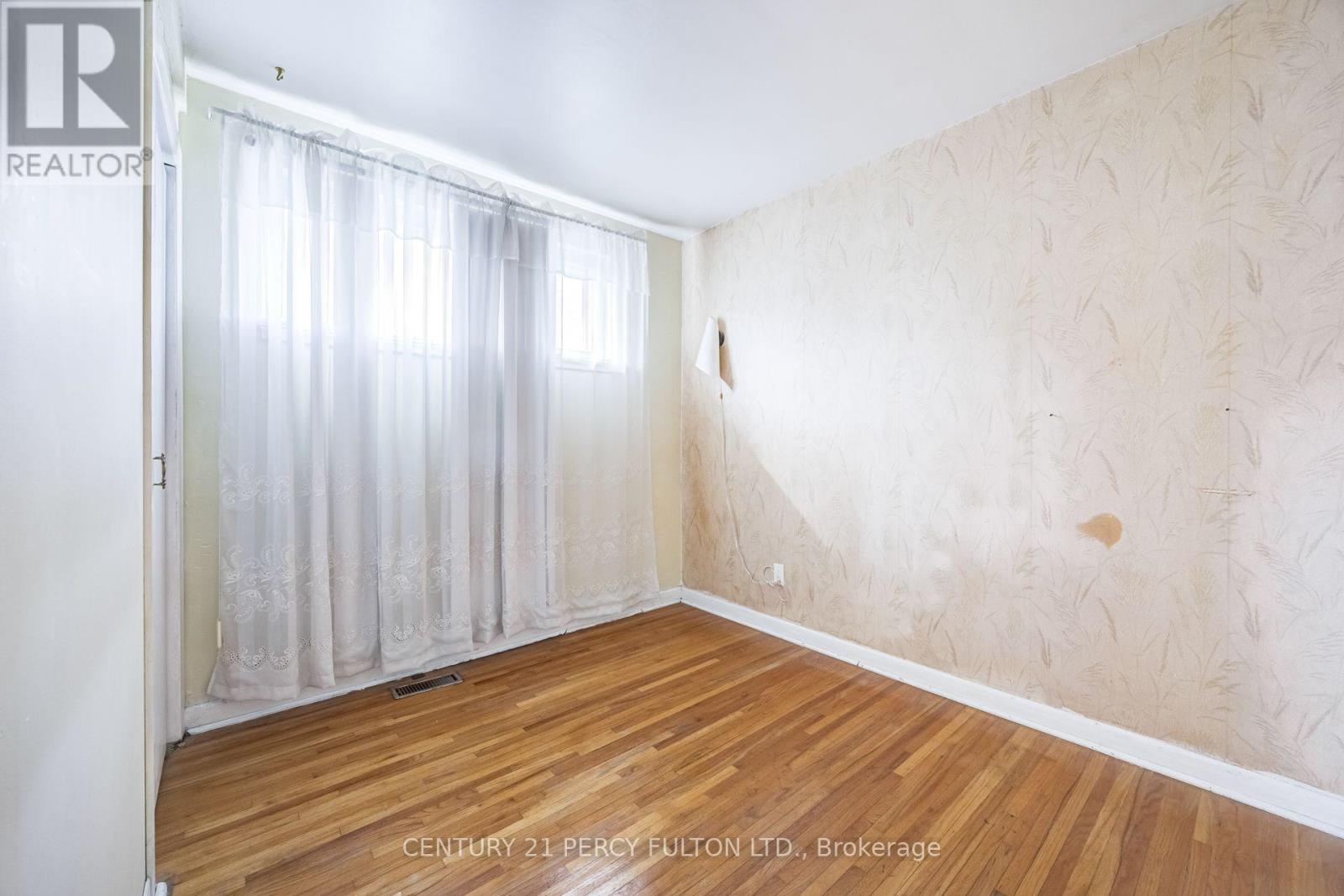 23 Shier Drive, Toronto, Ontario  M1J 2T1 - Photo 17 - E13761158