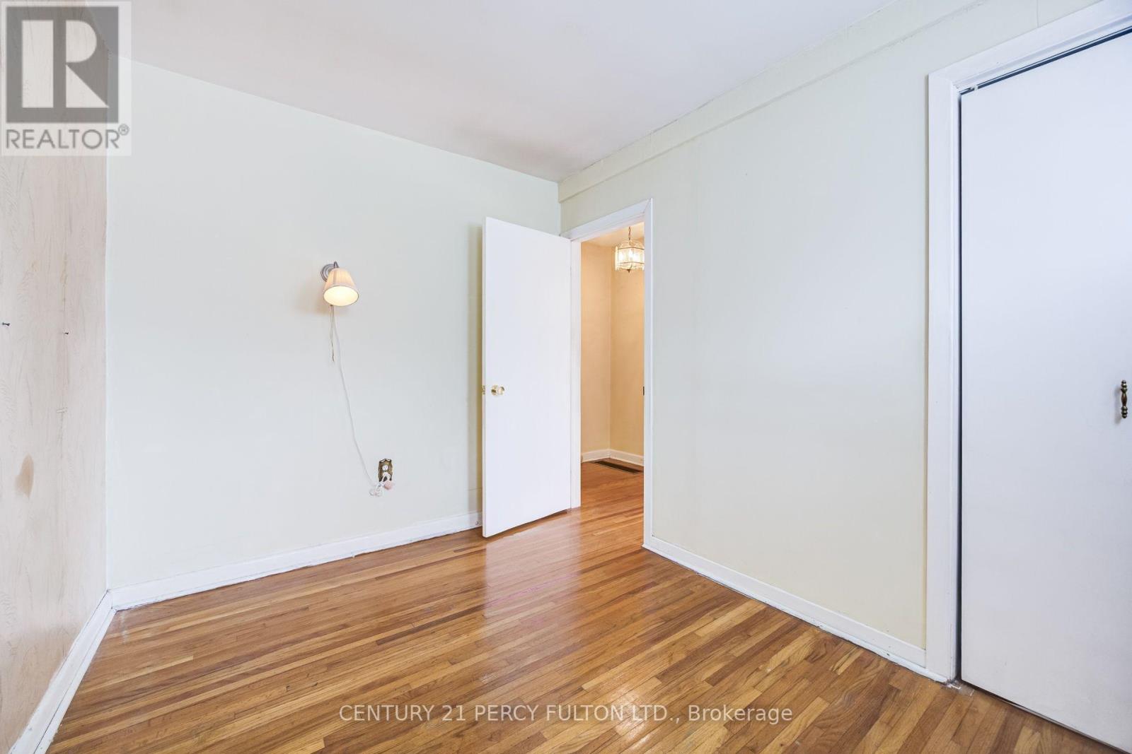 23 Shier Drive, Toronto, Ontario  M1J 2T1 - Photo 18 - E13761158