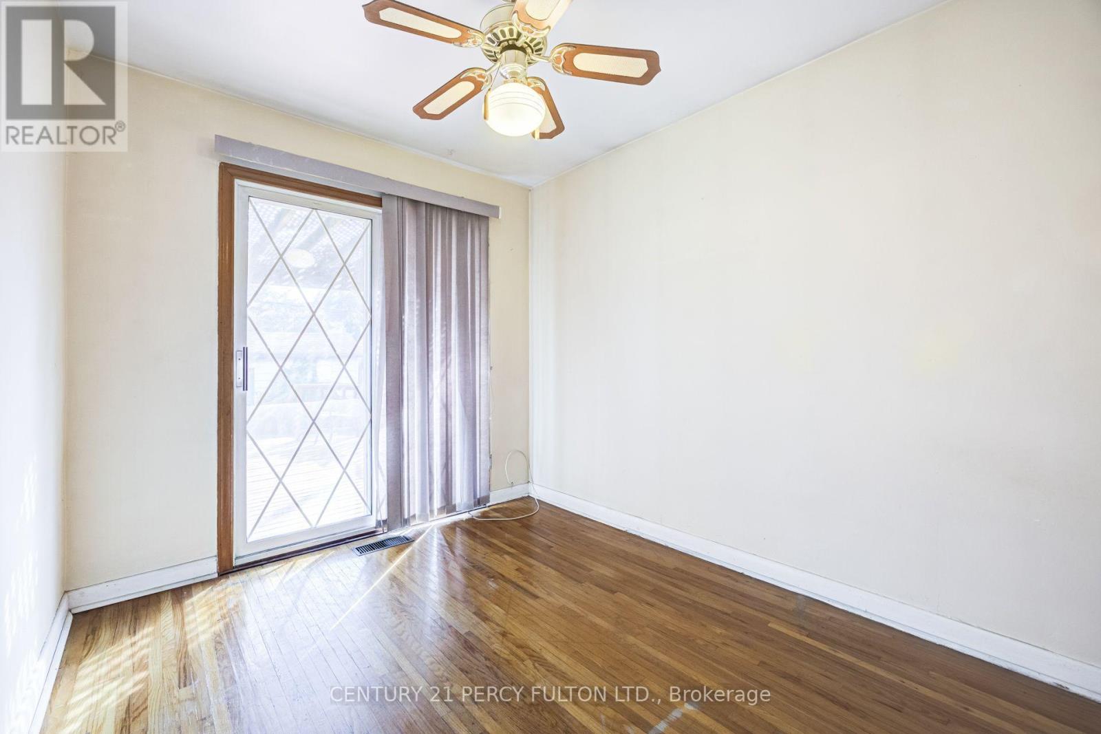 23 Shier Drive, Toronto, Ontario  M1J 2T1 - Photo 19 - E13761158