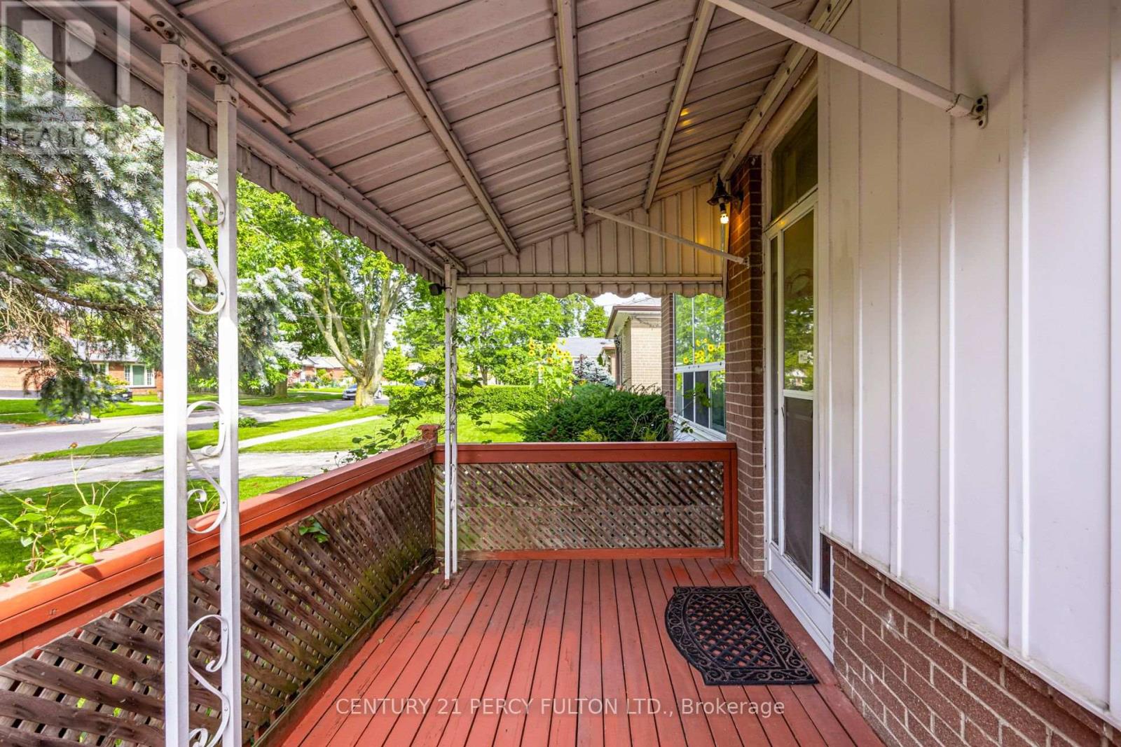 23 Shier Drive, Toronto, Ontario  M1J 2T1 - Photo 3 - E13761158