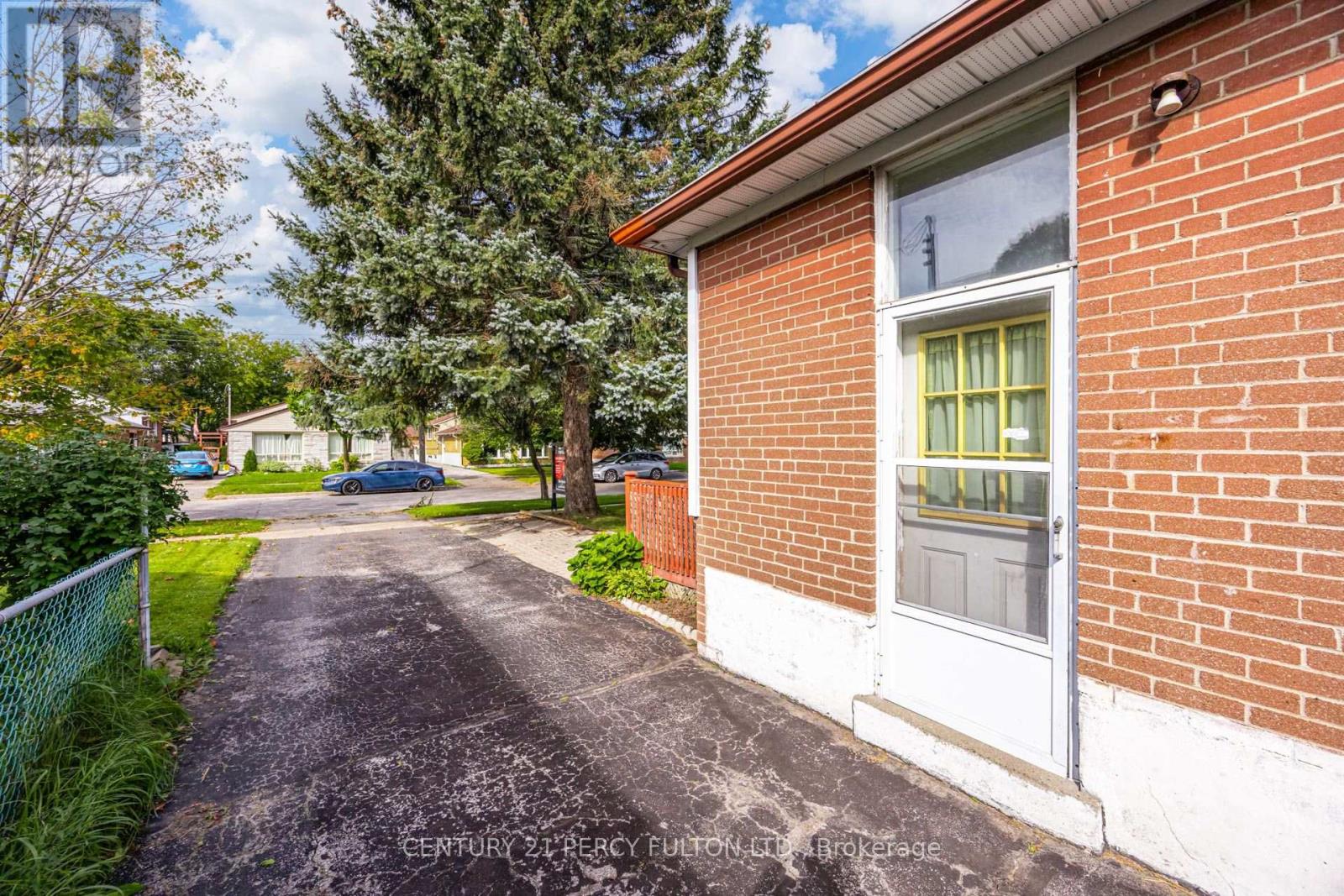23 Shier Drive, Toronto, Ontario  M1J 2T1 - Photo 33 - E13761158
