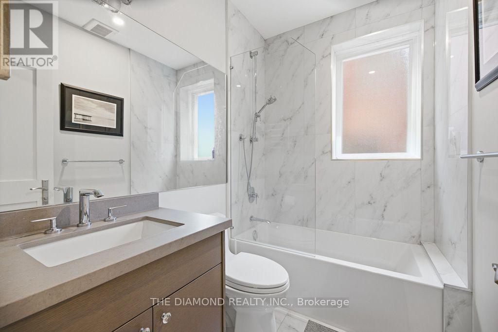 188-190 Westminster Avenue, Toronto, Ontario  M6R 1P1 - Photo 36 - W13758820