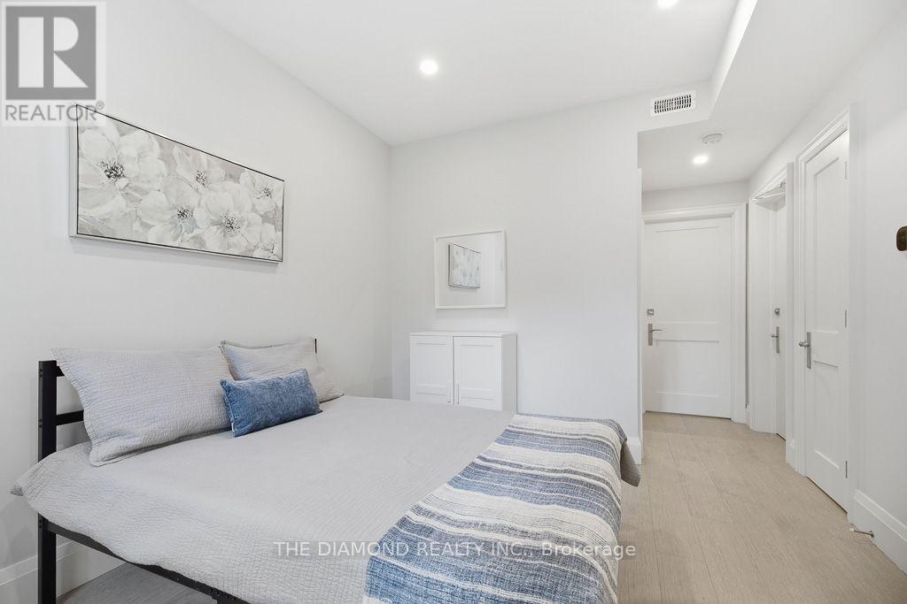 188-190 Westminster Avenue, Toronto, Ontario  M6R 1P1 - Photo 43 - W13758820