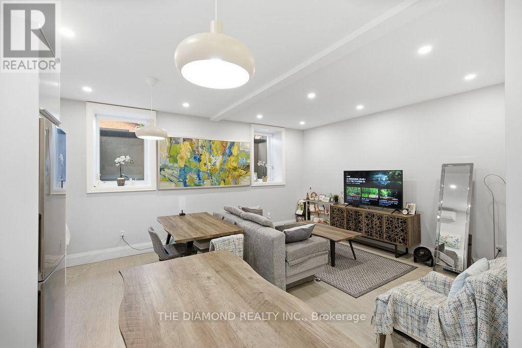 188-190 Westminster Avenue, Toronto, Ontario  M6R 1P1 - Photo 40 - W13758820