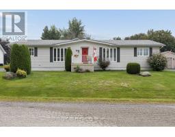 10 KELSEY CRESCENT, Georgina, Ontario