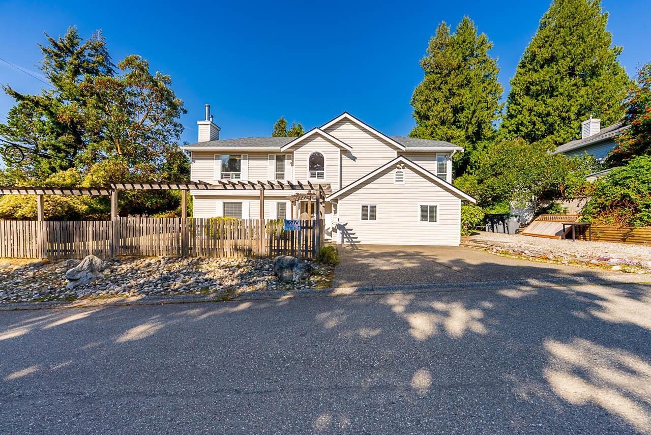 16143 9 Avenue, Surrey, British Columbia  V4A 8R4 - Photo 1 - R3163039