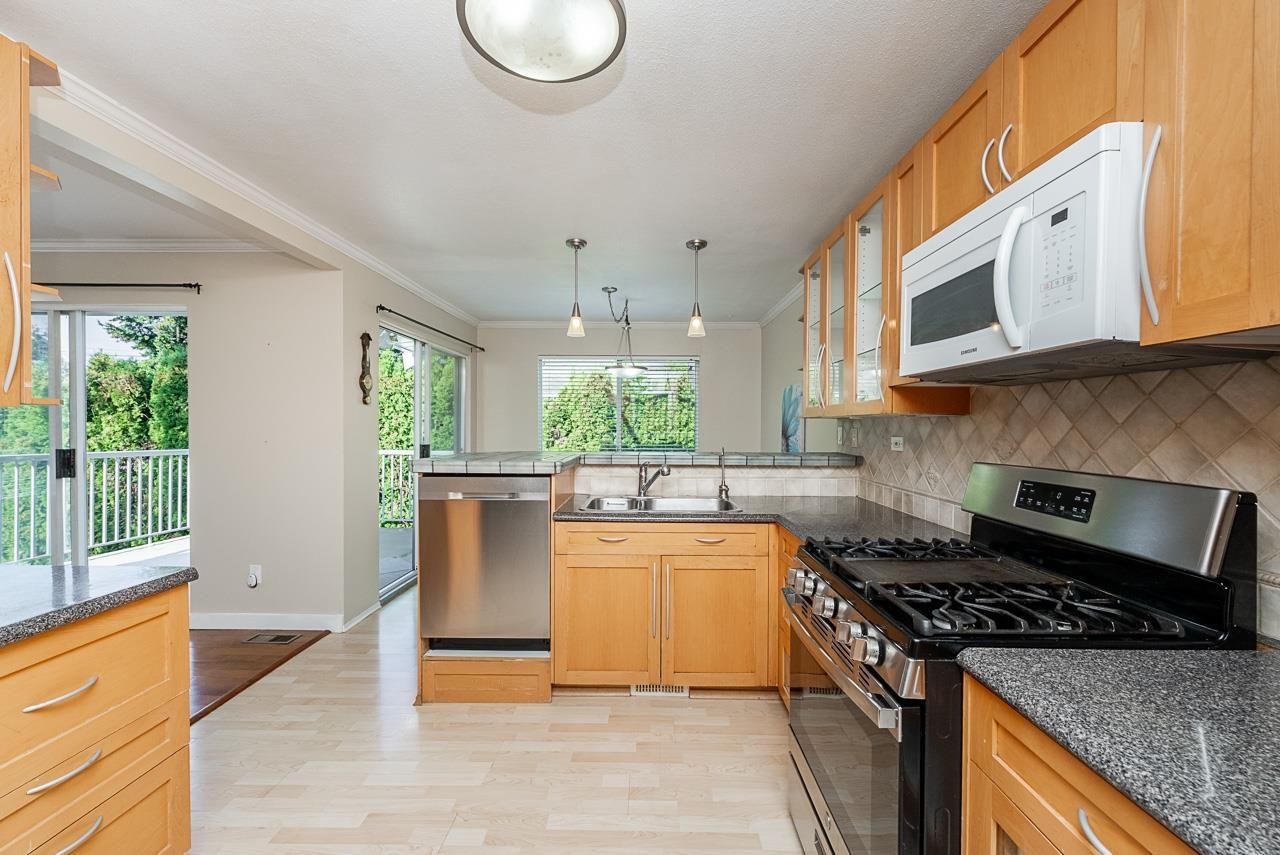 16143 9 Avenue, Surrey, British Columbia  V4A 8R4 - Photo 5 - R3163039