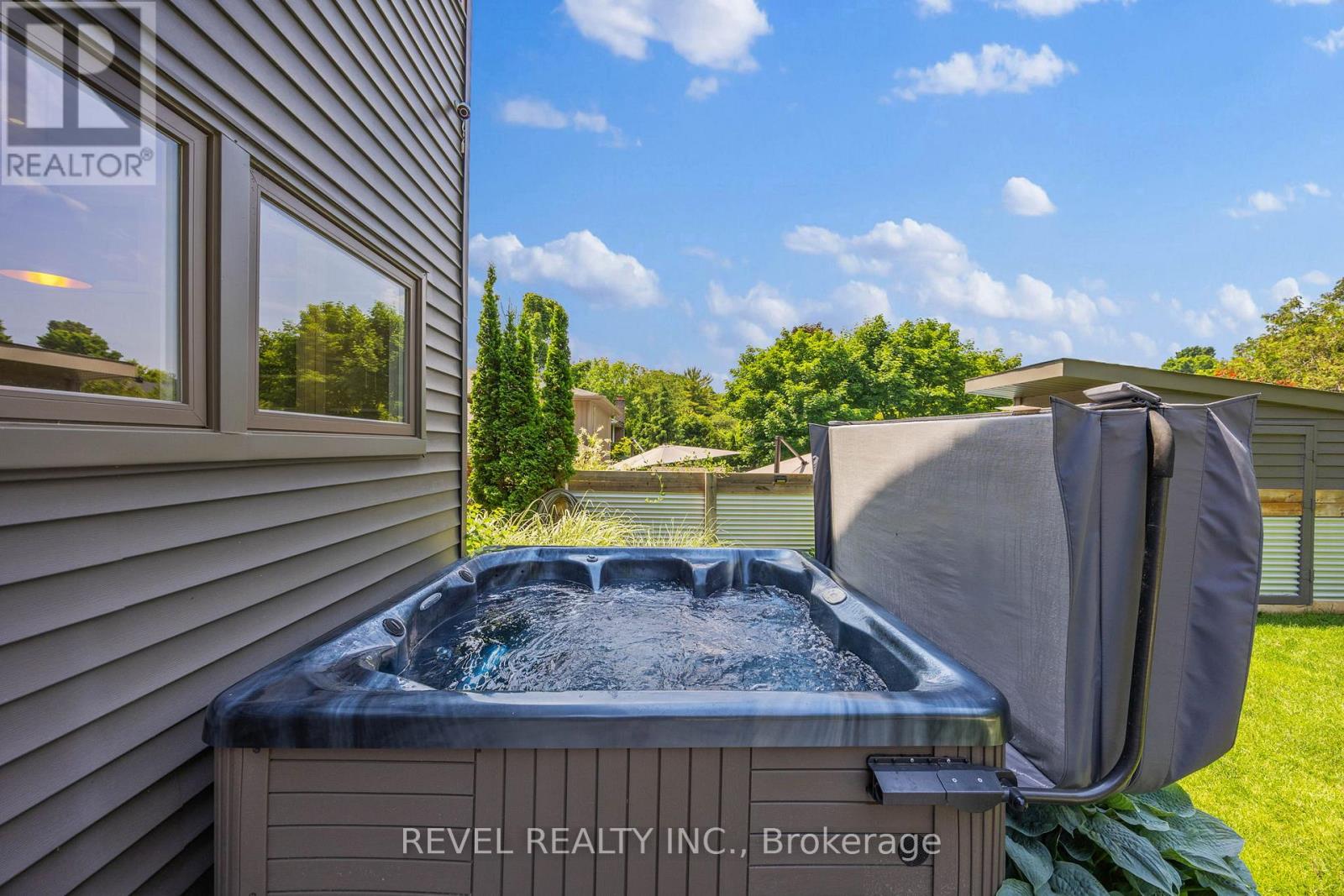 10 Shoreview Drive, Barrie (North Shore), Ontario  L4M 1G1 - Photo 40 - S13760956