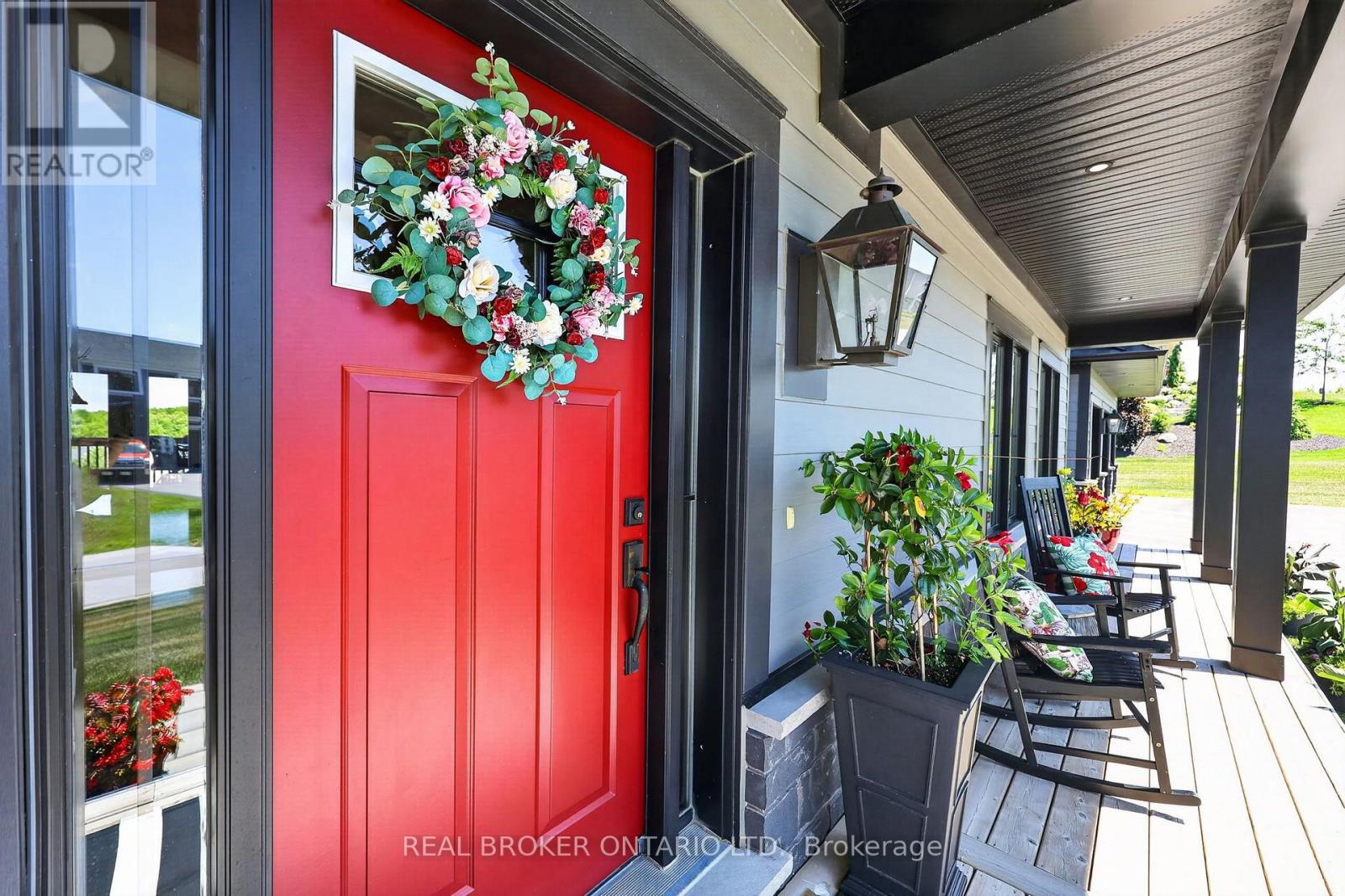 29 Thoroughbred Drive, Oro-Medonte, Ontario  L0K 1E0 - Photo 2 - S13761016