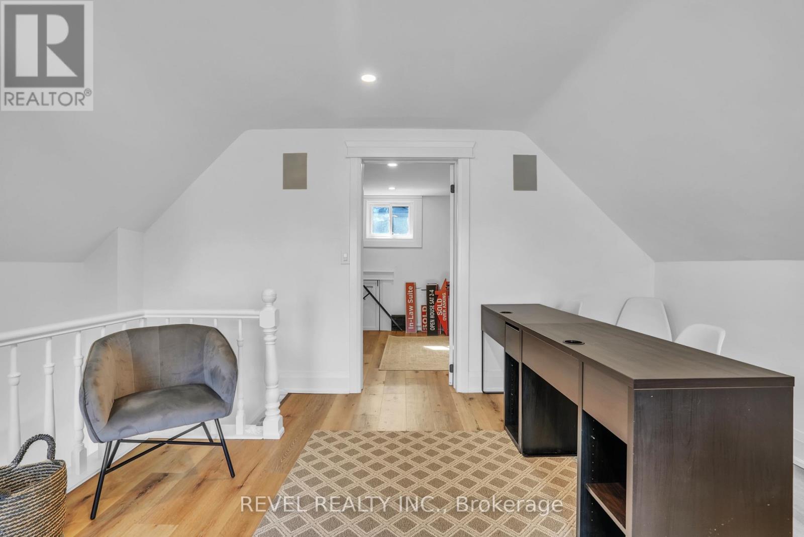 27 Victoria Street, Barrie (City Centre), Ontario  L4N 2H5 - Photo 29 - S13761018