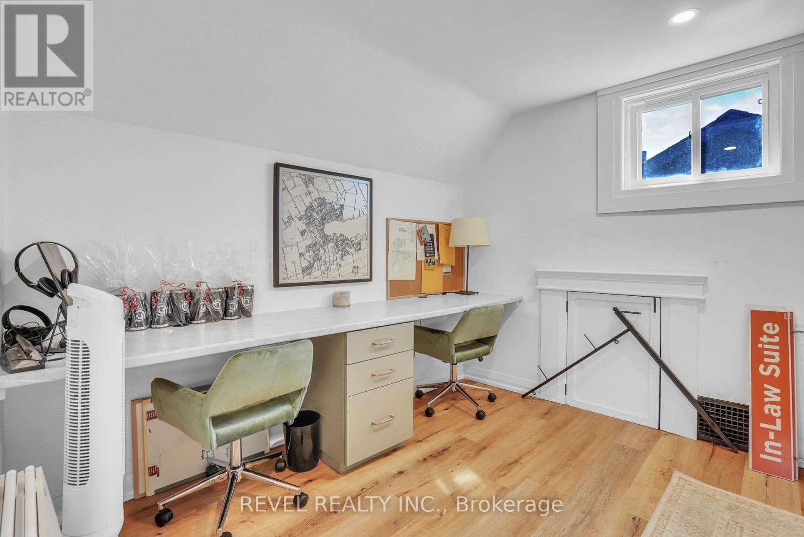 27 Victoria Street, Barrie (City Centre), Ontario  L4N 2H5 - Photo 30 - S13761018