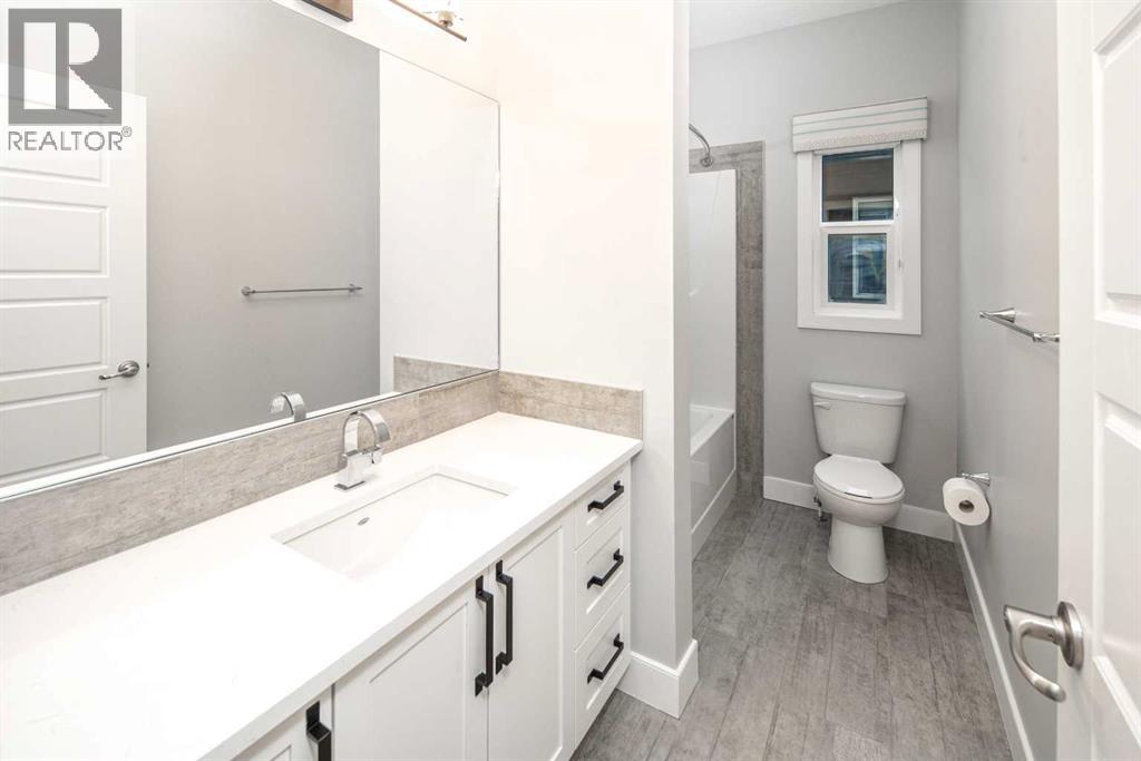 282 Masters Avenue SE, Calgary, Alberta  T3M 2C1 - Photo 25 - A2343207