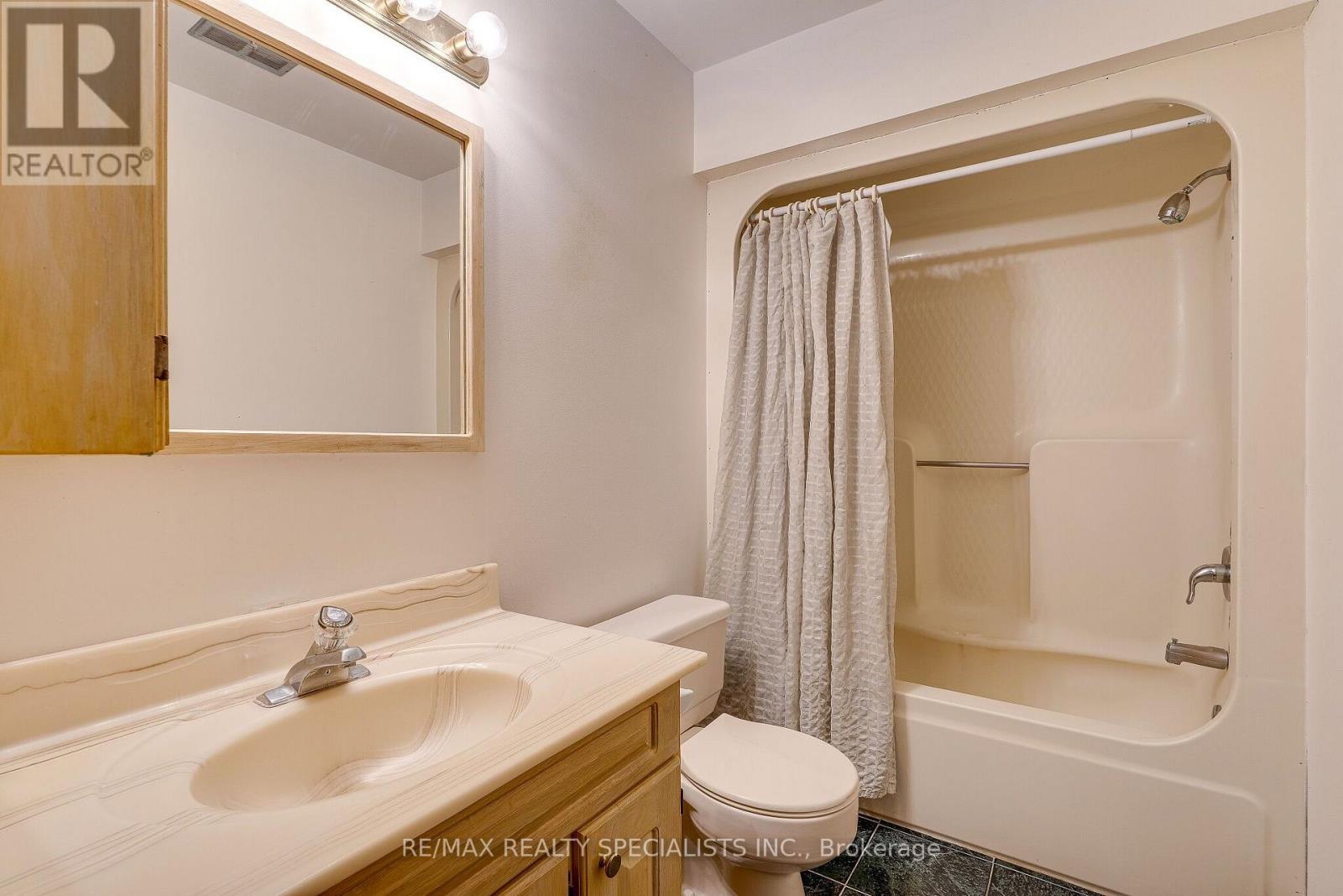 11 Prince Andrew Drive, Caledon, Ontario  L7C 1G2 - Photo 33 - W13747140