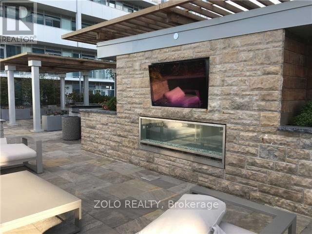 1406 - 65 Speers Road, Oakville, Ontario  L6K 3V5 - Photo 3 - W13760810