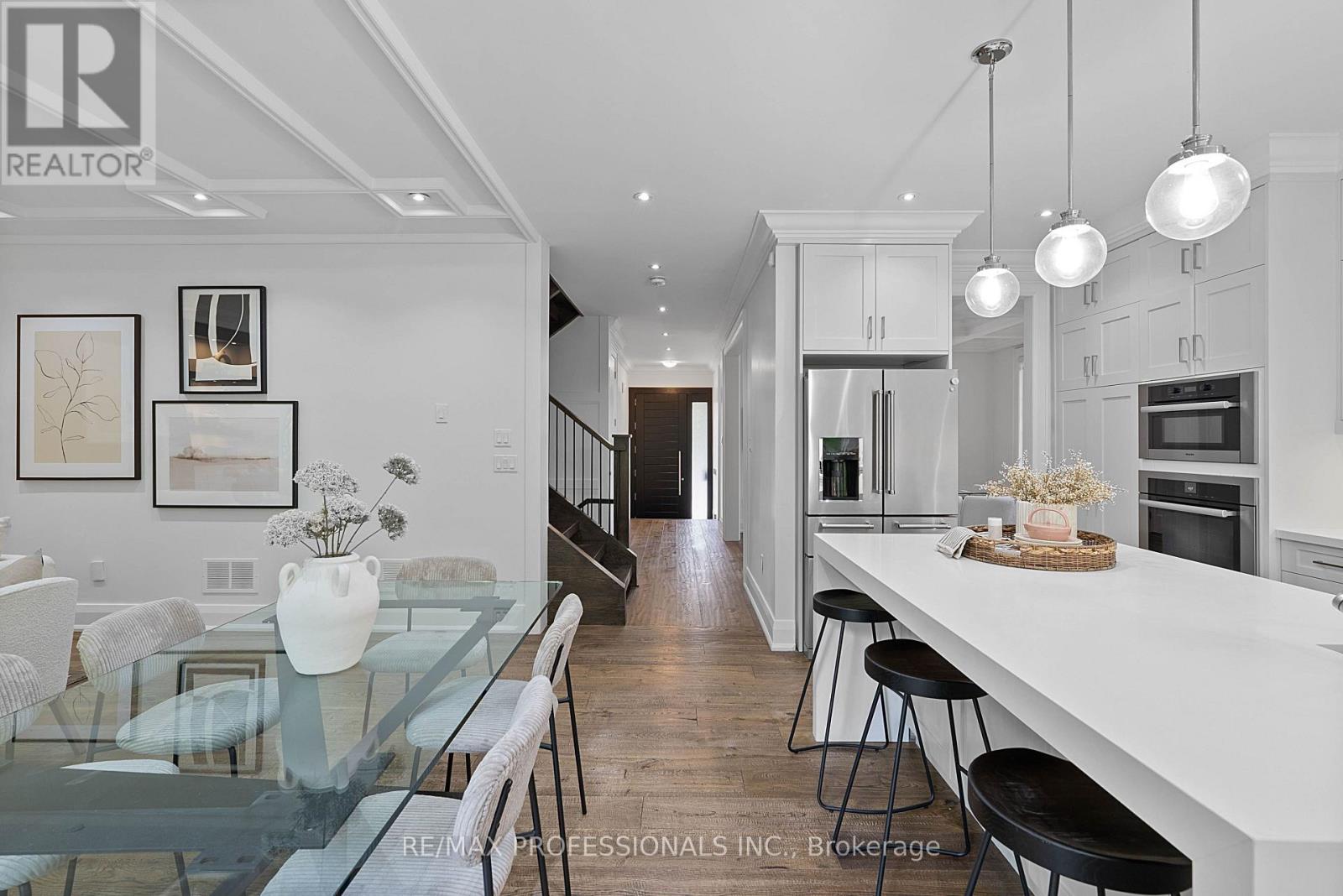 146 Thompson Avenue, Toronto, Ontario  M8Z 3V2 - Photo 3 - W13760844
