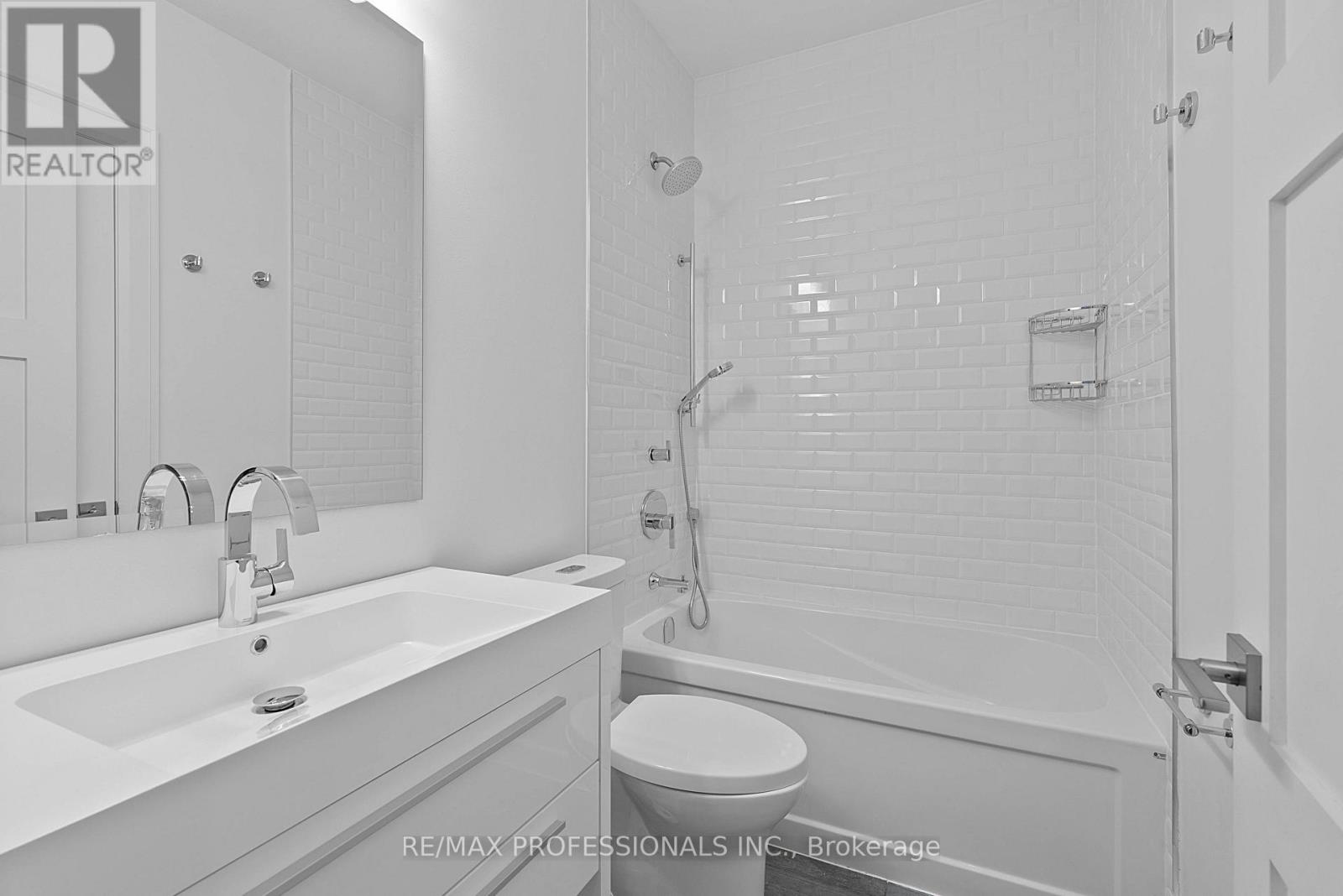 146 Thompson Avenue, Toronto, Ontario  M8Z 3V2 - Photo 33 - W13760844