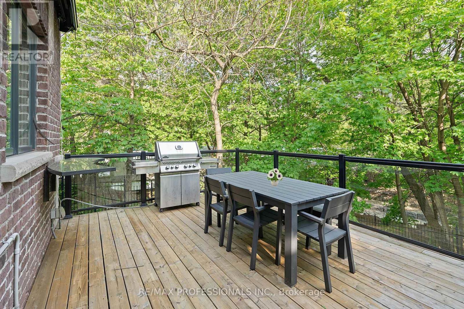 146 Thompson Avenue, Toronto, Ontario  M8Z 3V2 - Photo 42 - W13760844