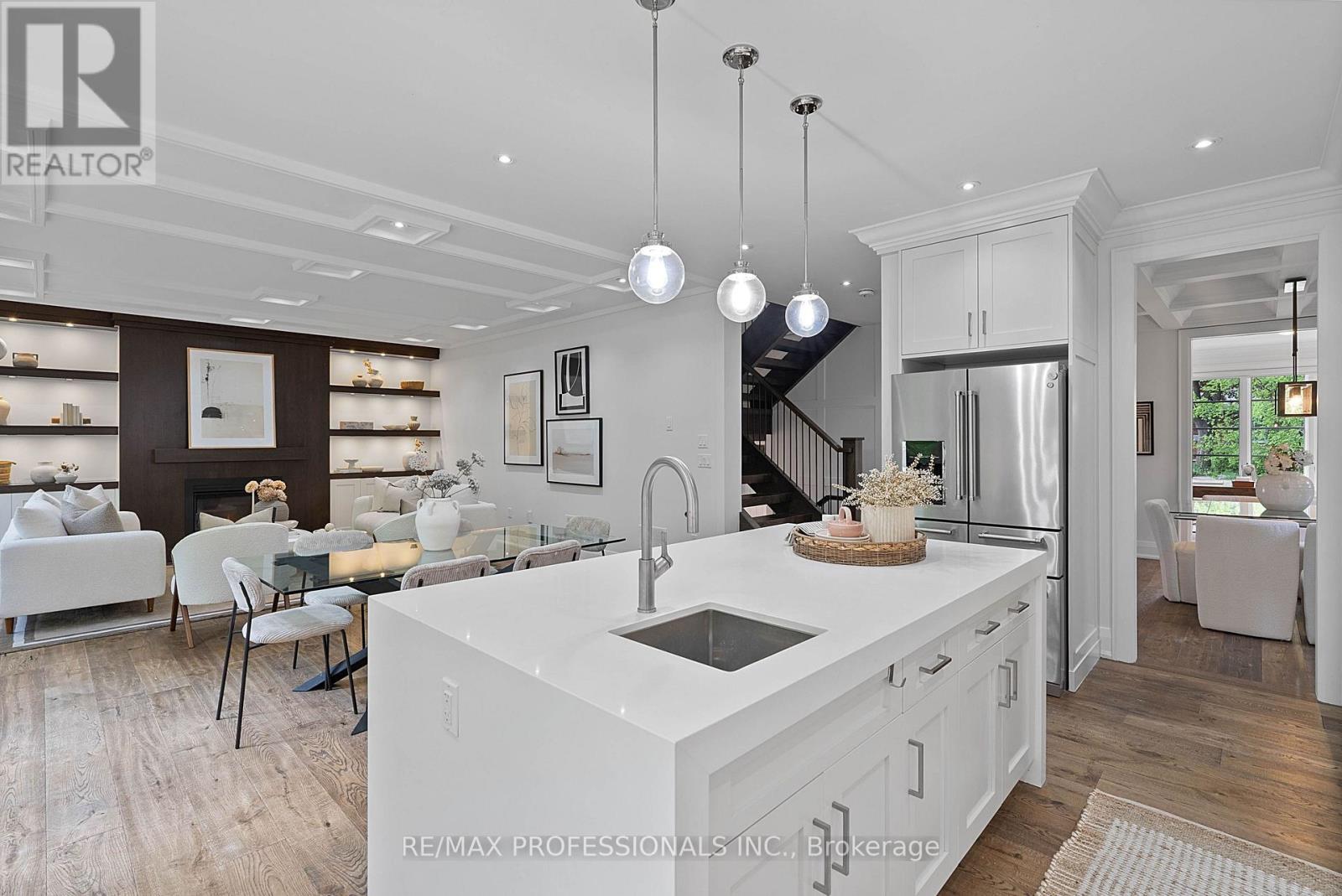 146 Thompson Avenue, Toronto, Ontario  M8Z 3V2 - Photo 8 - W13760844