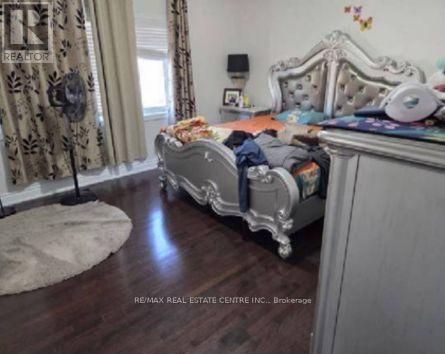 48 Bear Run Road, Brampton, Ontario  L6X 2Z8 - Photo 7 - W13760860
