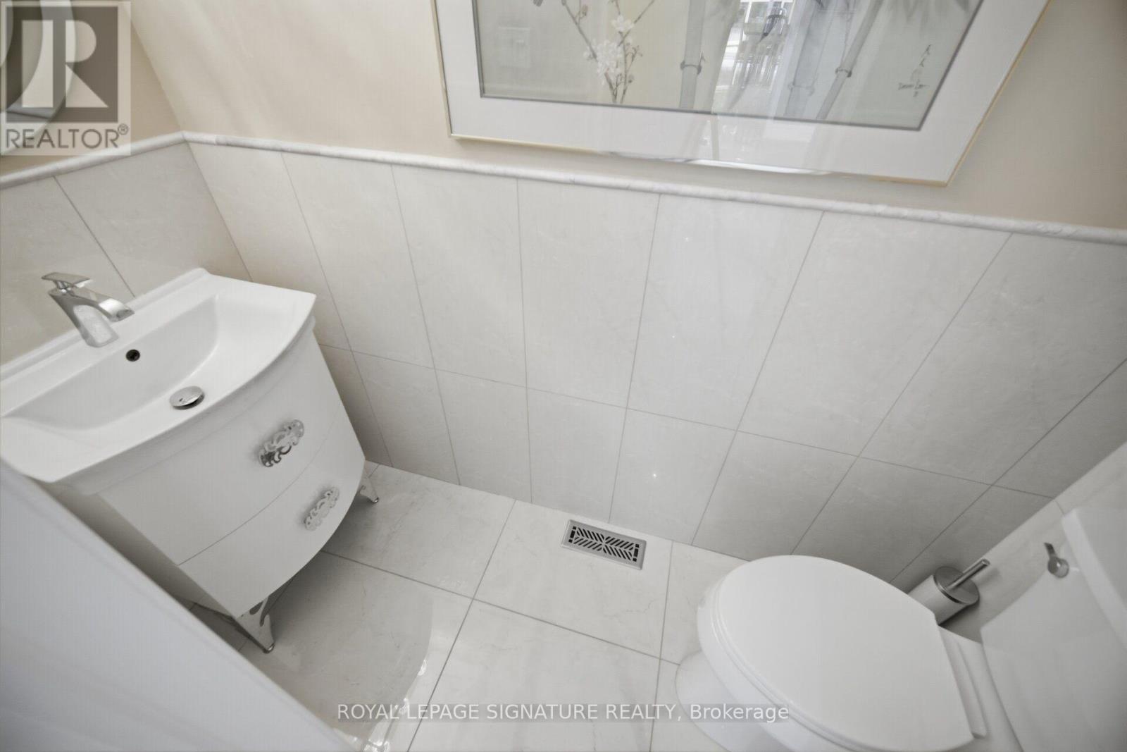 4594 Badminton Drive, Mississauga, Ontario  L5M 3H6 - Photo 15 - W13760876