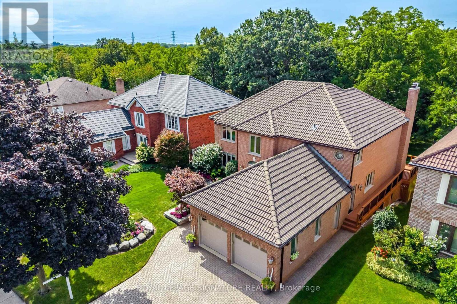 4594 Badminton Drive, Mississauga, Ontario  L5M 3H6 - Photo 2 - W13760876