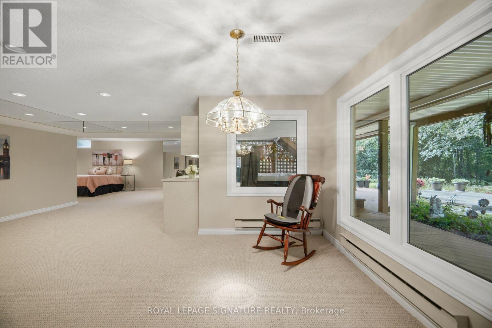 4594 Badminton Drive, Mississauga, Ontario  L5M 3H6 - Photo 33 - W13760876