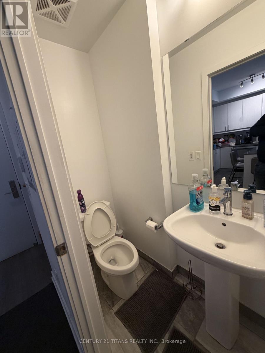 107 - 155 Downsview Park (Upper Bedrooms) Boulevard, Toronto, Ontario  M3K 0E3 - Photo 12 - W13760922