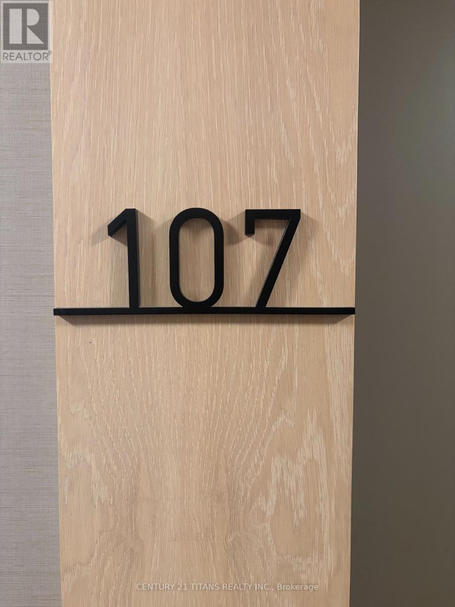 107 - 155 Downsview Park (Upper Bedrooms) Boulevard, Toronto, Ontario  M3K 0E3 - Photo 5 - W13760922